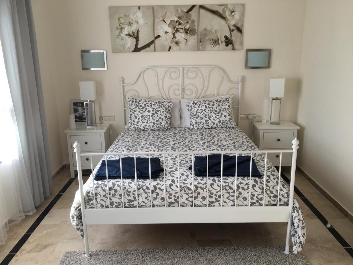 Luxury 3Bed Villa With Heated Private Pool, Full Sky And Free Wifi Playa Blanca  Bagian luar foto